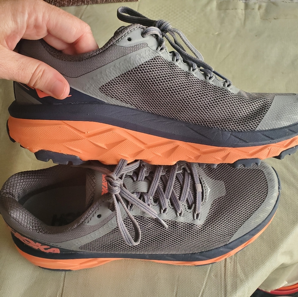 Hoka Challenger ATR 6 size 8